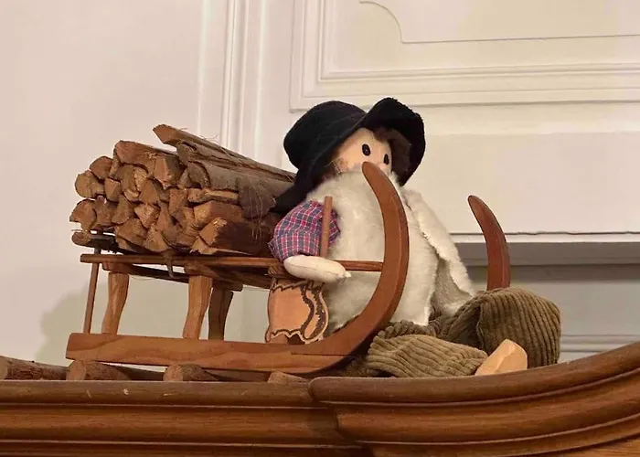 Hébergement de vacances Maison Chaleureuse Avec Cheminée Bord De Rivière